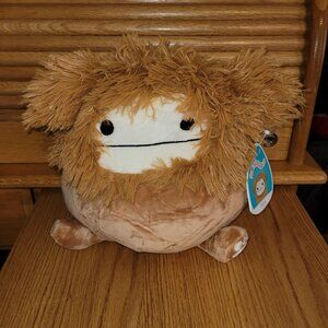 Squishmallows Bennie the Bigfoot